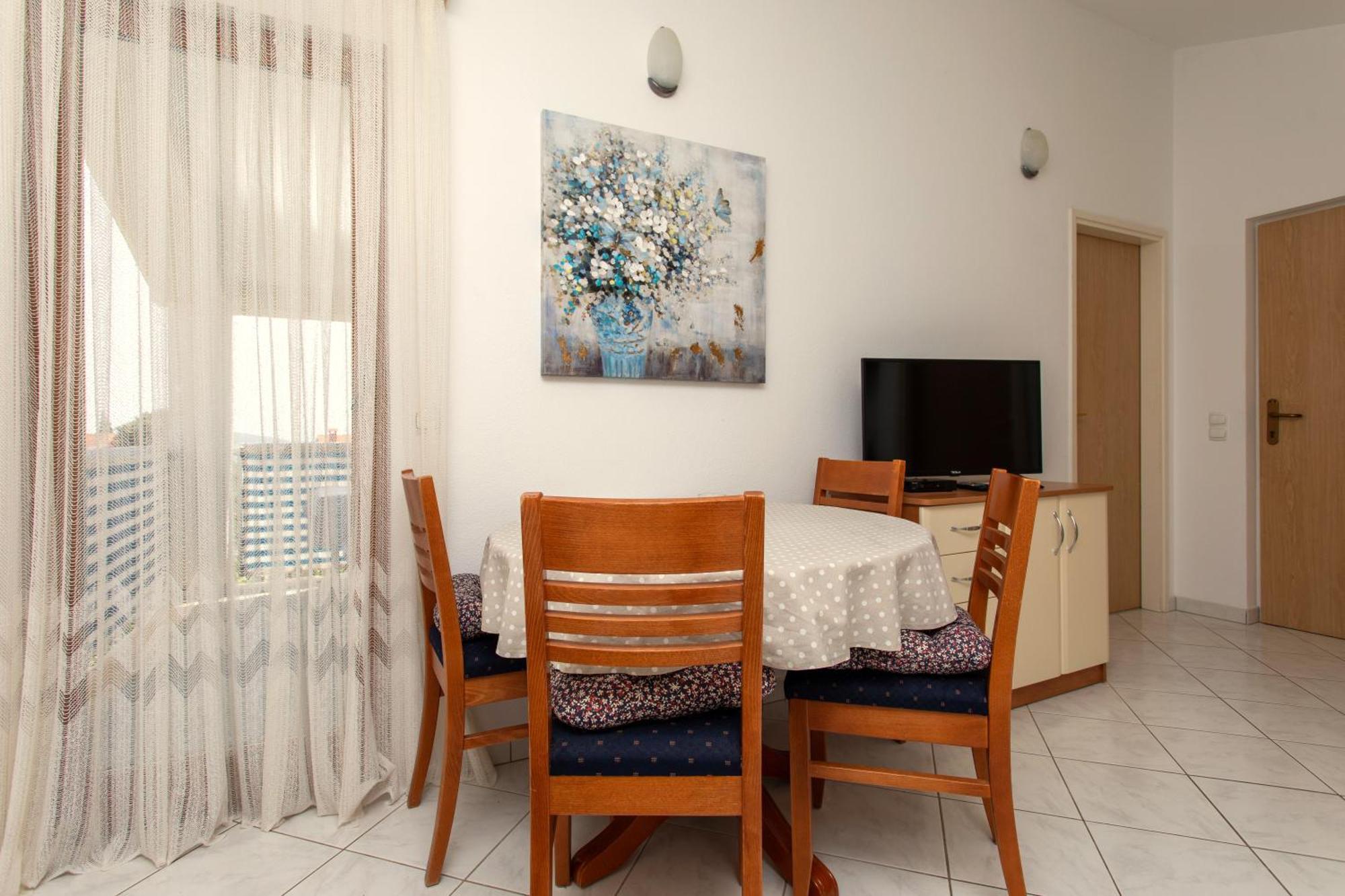 Holiday House Nena With Pool Vinisce Luaran gambar