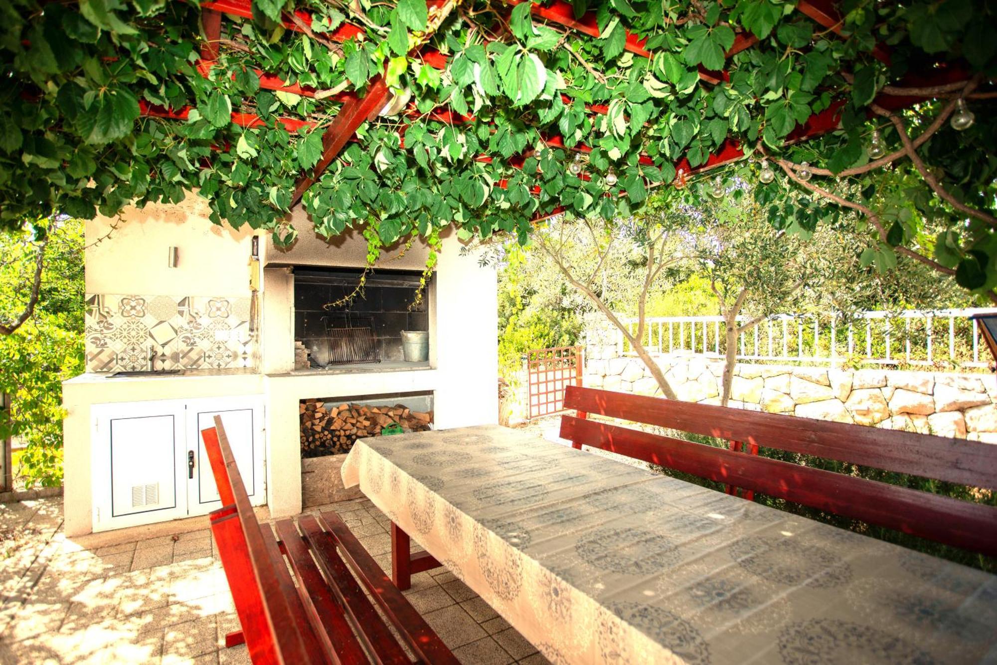 Holiday House Nena With Pool Vinisce Luaran gambar